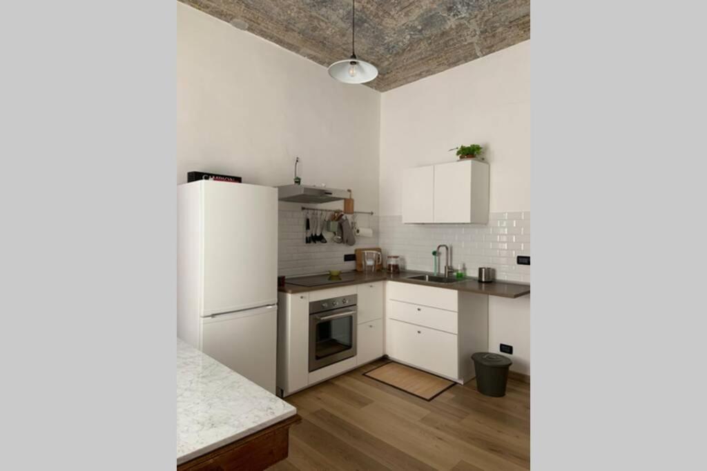 Apartamento A Casa Di Garibaldi Turín Exterior foto